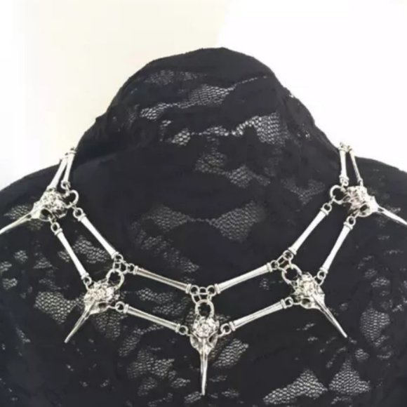 NEW Silver Raven Bird Head Skull Spike Choker Necklace Costume - Picture 3 of 6